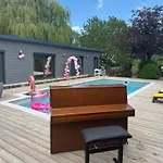 Le Chant De La Riviere