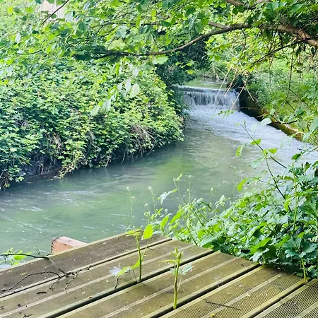 Le Chant De La Riviere Holiday home